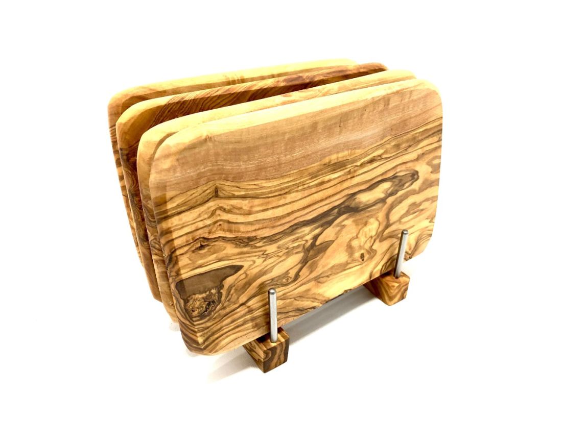 Bretterständer aus Olivenholz für bis zu 4 Frühstücksbretter