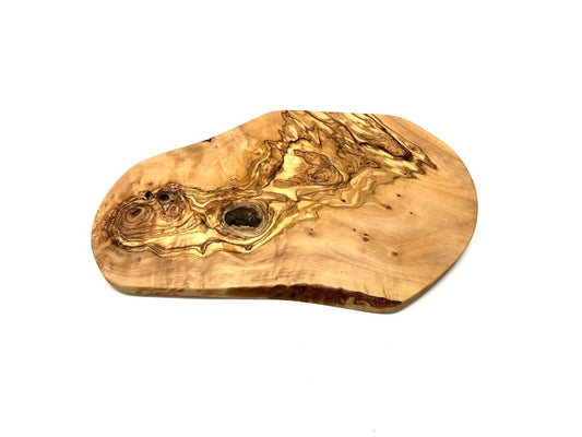 Schneidebrett rustikaler Rand aus Olivenholz 30 - 34 cm